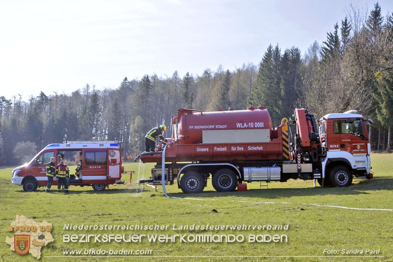 20250412_NÖ Waldbrand im Triestingtal Bzirk BADEN - Flugdienst Feuerwehr - Bundesheer und Polizei probt den Ernstfall 20250412_NÖ Waldbrand im Triestingtal Bzirk BADEN - Flugdienst Feuerwehr - Bundesheer und Polizei probt den Ernstfall