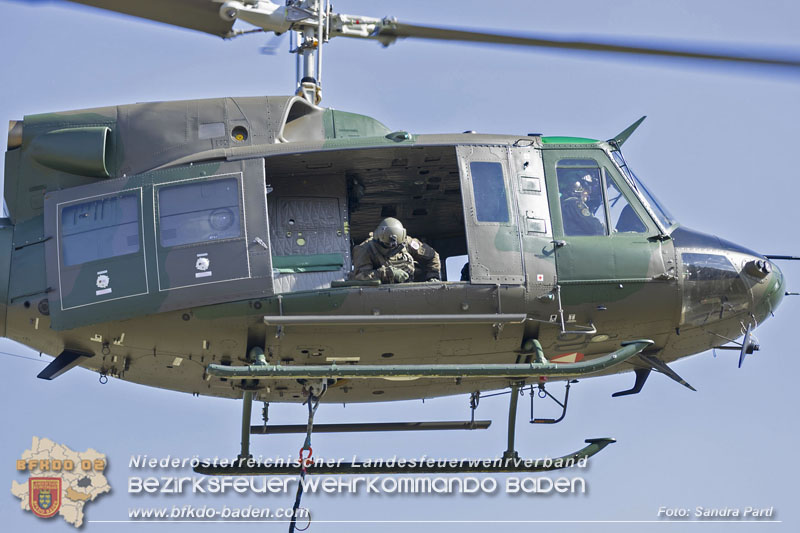 20250412_NÖ Waldbrand im Triestingtal Bzirk BADEN - Flugdienst Feuerwehr - Bundesheer und Polizei probt den Ernstfall 20250412_NÖ Waldbrand im Triestingtal Bzirk BADEN - Flugdienst Feuerwehr - Bundesheer und Polizei probt den Ernstfall