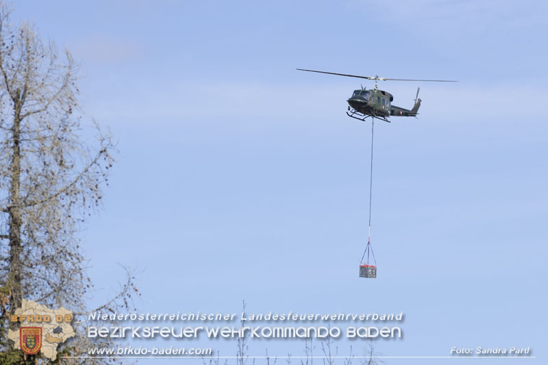 20250412_NÖ Waldbrand im Triestingtal Bzirk BADEN - Flugdienst Feuerwehr - Bundesheer und Polizei probt den Ernstfall 20250412_NÖ Waldbrand im Triestingtal Bzirk BADEN - Flugdienst Feuerwehr - Bundesheer und Polizei probt den Ernstfall
