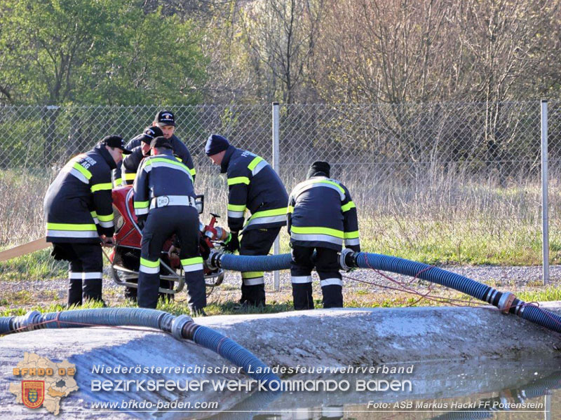 20250412_NÖ Waldbrand im Triestingtal Bzirk BADEN - Flugdienst Feuerwehr - Bundesheer und Polizei probt den Ernstfall 20250412_NÖ Waldbrand im Triestingtal Bzirk BADEN - Flugdienst Feuerwehr - Bundesheer und Polizei probt den Ernstfall