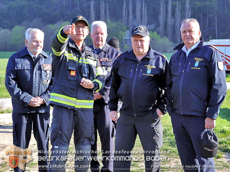 20250412_NÖ Waldbrand im Triestingtal Bzirk BADEN - Flugdienst Feuerwehr - Bundesheer und Polizei probt den Ernstfall 20250412_NÖ Waldbrand im Triestingtal Bzirk BADEN - Flugdienst Feuerwehr - Bundesheer und Polizei probt den Ernstfall