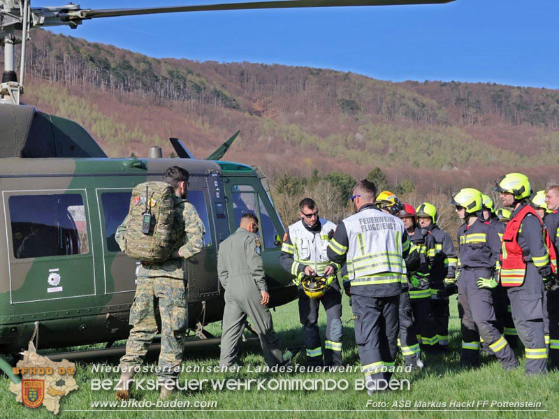 20250412_NÖ Waldbrand im Triestingtal Bzirk BADEN - Flugdienst Feuerwehr - Bundesheer und Polizei probt den Ernstfall 20250412_NÖ Waldbrand im Triestingtal Bzirk BADEN - Flugdienst Feuerwehr - Bundesheer und Polizei probt den Ernstfall