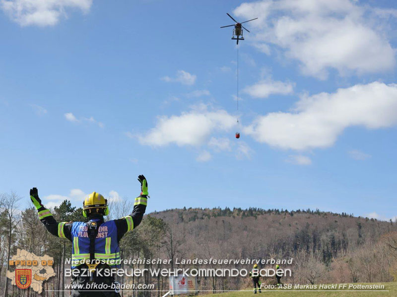 20250412_NÖ Waldbrand im Triestingtal Bzirk BADEN - Flugdienst Feuerwehr - Bundesheer und Polizei probt den Ernstfall 20250412_NÖ Waldbrand im Triestingtal Bzirk BADEN - Flugdienst Feuerwehr - Bundesheer und Polizei probt den Ernstfall