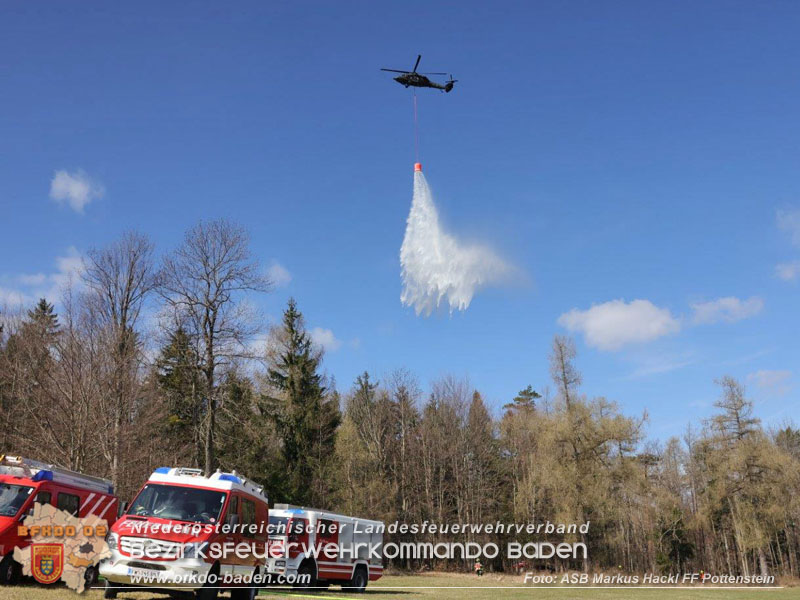 20250412_NÖ Waldbrand im Triestingtal Bzirk BADEN - Flugdienst Feuerwehr - Bundesheer und Polizei probt den Ernstfall 20250412_NÖ Waldbrand im Triestingtal Bzirk BADEN - Flugdienst Feuerwehr - Bundesheer und Polizei probt den Ernstfall