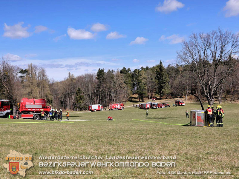 20250412_NÖ Waldbrand im Triestingtal Bzirk BADEN - Flugdienst Feuerwehr - Bundesheer und Polizei probt den Ernstfall 20250412_NÖ Waldbrand im Triestingtal Bzirk BADEN - Flugdienst Feuerwehr - Bundesheer und Polizei probt den Ernstfall