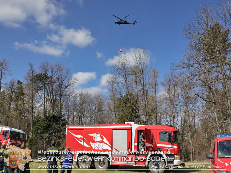 20250412_NÖ Waldbrand im Triestingtal Bzirk BADEN - Flugdienst Feuerwehr - Bundesheer und Polizei probt den Ernstfall 20250412_NÖ Waldbrand im Triestingtal Bzirk BADEN - Flugdienst Feuerwehr - Bundesheer und Polizei probt den Ernstfall