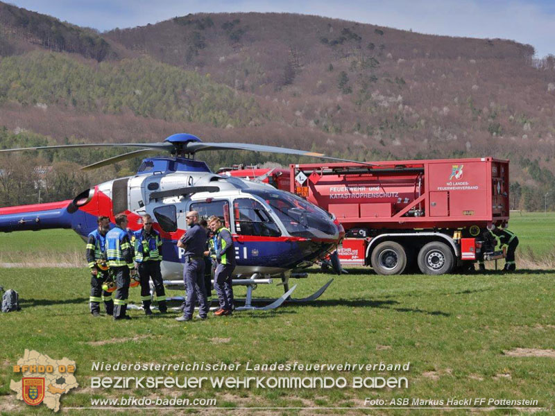 20250412_NÖ Waldbrand im Triestingtal Bzirk BADEN - Flugdienst Feuerwehr - Bundesheer und Polizei probt den Ernstfall 20250412_NÖ Waldbrand im Triestingtal Bzirk BADEN - Flugdienst Feuerwehr - Bundesheer und Polizei probt den Ernstfall