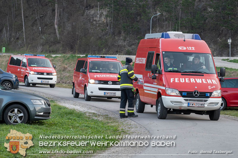20250412_NÖ Waldbrand im Triestingtal Bzirk BADEN - Flugdienst Feuerwehr - Bundesheer und Polizei probt den Ernstfall 20250412_NÖ Waldbrand im Triestingtal Bzirk BADEN - Flugdienst Feuerwehr - Bundesheer und Polizei probt den Ernstfall