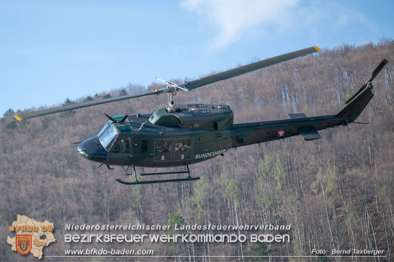 20250412_NÖ Waldbrand im Triestingtal Bzirk BADEN - Flugdienst Feuerwehr - Bundesheer und Polizei probt den Ernstfall 20250412_NÖ Waldbrand im Triestingtal Bzirk BADEN - Flugdienst Feuerwehr - Bundesheer und Polizei probt den Ernstfall