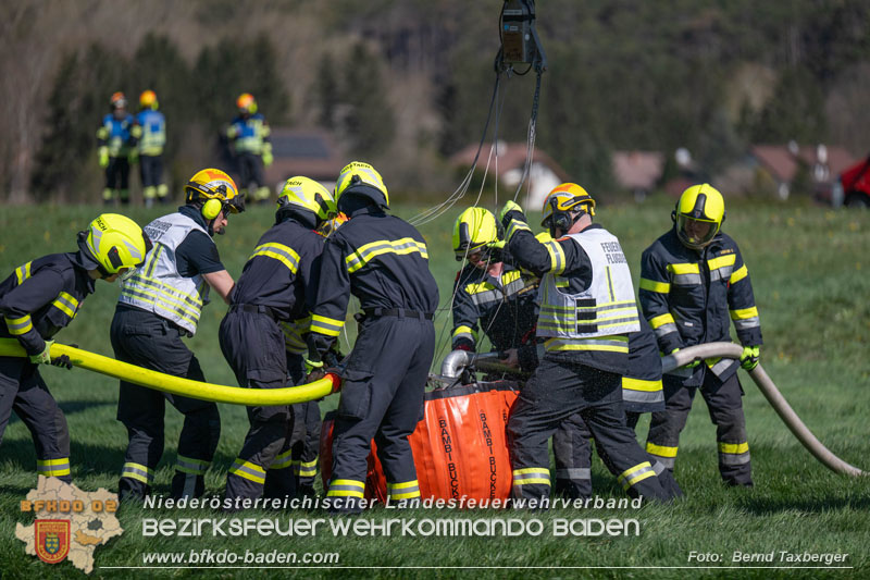20250412_NÖ Waldbrand im Triestingtal Bzirk BADEN - Flugdienst Feuerwehr - Bundesheer und Polizei probt den Ernstfall 20250412_NÖ Waldbrand im Triestingtal Bzirk BADEN - Flugdienst Feuerwehr - Bundesheer und Polizei probt den Ernstfall 20250412_NÖ Waldbrand im Triestingtal Bzirk BADEN - Flugdienst Feuerwehr - Bundesheer und Polizei probt den Ernstfall 20250412_NÖ Waldbrand im Triestingtal Bzirk BADEN - Flugdienst Feuerwehr - Bundesheer und Polizei probt den Ernstfall