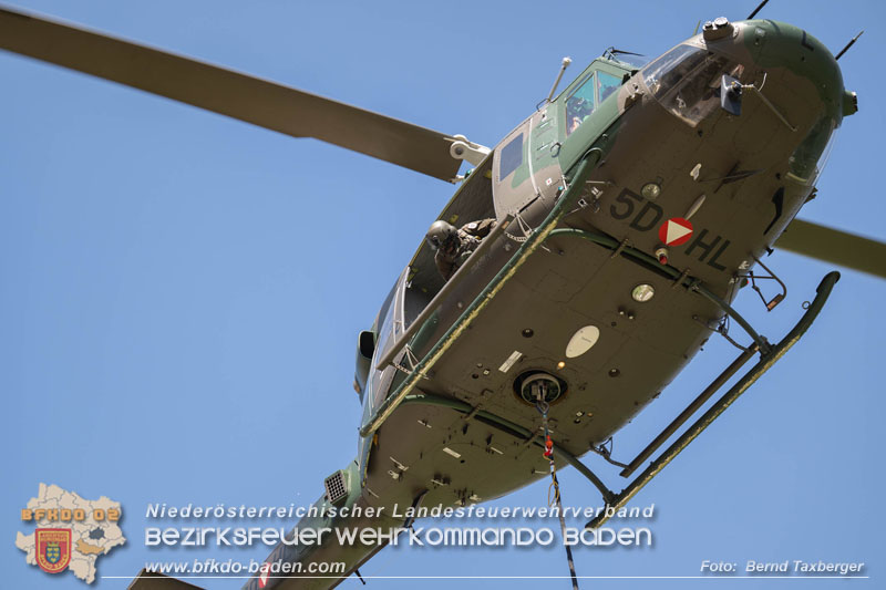 20250412_NÖ Waldbrand im Triestingtal Bzirk BADEN - Flugdienst Feuerwehr - Bundesheer und Polizei probt den Ernstfall 20250412_NÖ Waldbrand im Triestingtal Bzirk BADEN - Flugdienst Feuerwehr - Bundesheer und Polizei probt den Ernstfall 20250412_NÖ Waldbrand im Triestingtal Bzirk BADEN - Flugdienst Feuerwehr - Bundesheer und Polizei probt den Ernstfall 20250412_NÖ Waldbrand im Triestingtal Bzirk BADEN - Flugdienst Feuerwehr - Bundesheer und Polizei probt den Ernstfall
