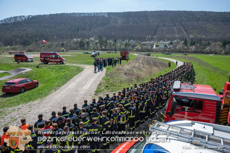 20250412_NÖ Waldbrand im Triestingtal Bzirk BADEN - Flugdienst Feuerwehr - Bundesheer und Polizei probt den Ernstfall 20250412_NÖ Waldbrand im Triestingtal Bzirk BADEN - Flugdienst Feuerwehr - Bundesheer und Polizei probt den Ernstfall 20250412_NÖ Waldbrand im Triestingtal Bzirk BADEN - Flugdienst Feuerwehr - Bundesheer und Polizei probt den Ernstfall 20250412_NÖ Waldbrand im Triestingtal Bzirk BADEN - Flugdienst Feuerwehr - Bundesheer und Polizei probt den Ernstfall