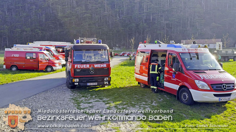 20250412_NÖ Waldbrand im Triestingtal Bzirk BADEN - Flugdienst Feuerwehr - Bundesheer und Polizei probt den Ernstfall 20250412_NÖ Waldbrand im Triestingtal Bzirk BADEN - Flugdienst Feuerwehr - Bundesheer und Polizei probt den Ernstfall