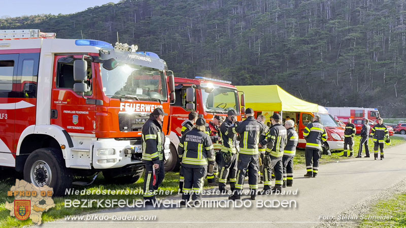 20250412_NÖ Waldbrand im Triestingtal Bzirk BADEN - Flugdienst Feuerwehr - Bundesheer und Polizei probt den Ernstfall 20250412_NÖ Waldbrand im Triestingtal Bzirk BADEN - Flugdienst Feuerwehr - Bundesheer und Polizei probt den Ernstfall