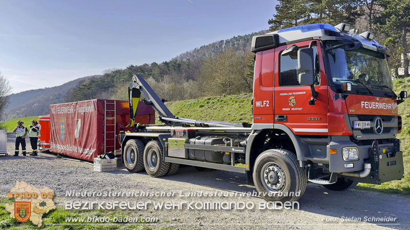 20250412_NÖ Waldbrand im Triestingtal Bzirk BADEN - Flugdienst Feuerwehr - Bundesheer und Polizei probt den Ernstfall 20250412_NÖ Waldbrand im Triestingtal Bzirk BADEN - Flugdienst Feuerwehr - Bundesheer und Polizei probt den Ernstfall