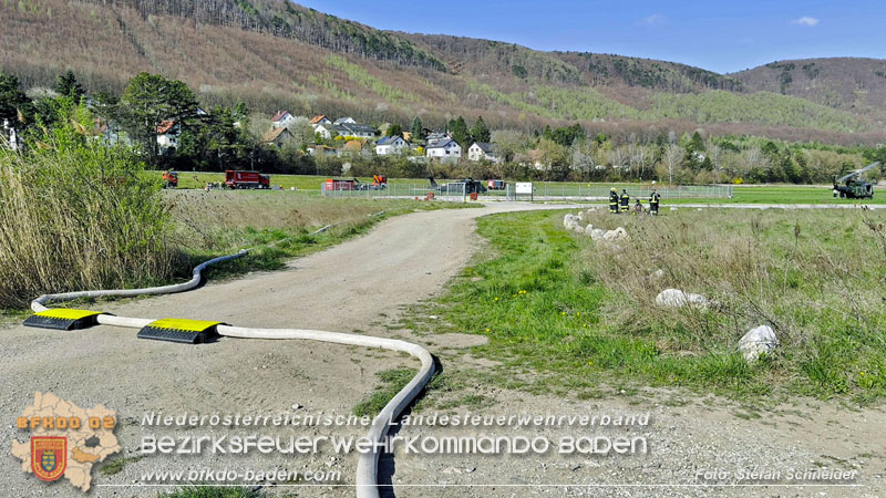 20250412_NÖ Waldbrand im Triestingtal Bzirk BADEN - Flugdienst Feuerwehr - Bundesheer und Polizei probt den Ernstfall 20250412_NÖ Waldbrand im Triestingtal Bzirk BADEN - Flugdienst Feuerwehr - Bundesheer und Polizei probt den Ernstfall