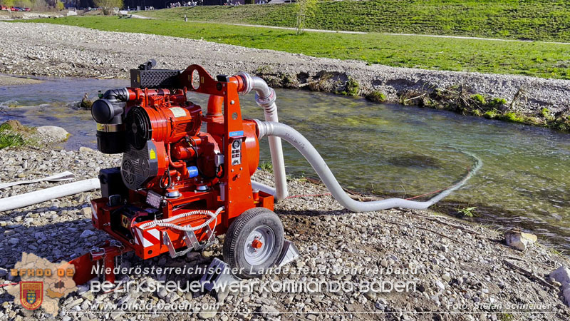 20250412_NÖ Waldbrand im Triestingtal Bzirk BADEN - Flugdienst Feuerwehr - Bundesheer und Polizei probt den Ernstfall 20250412_NÖ Waldbrand im Triestingtal Bzirk BADEN - Flugdienst Feuerwehr - Bundesheer und Polizei probt den Ernstfall