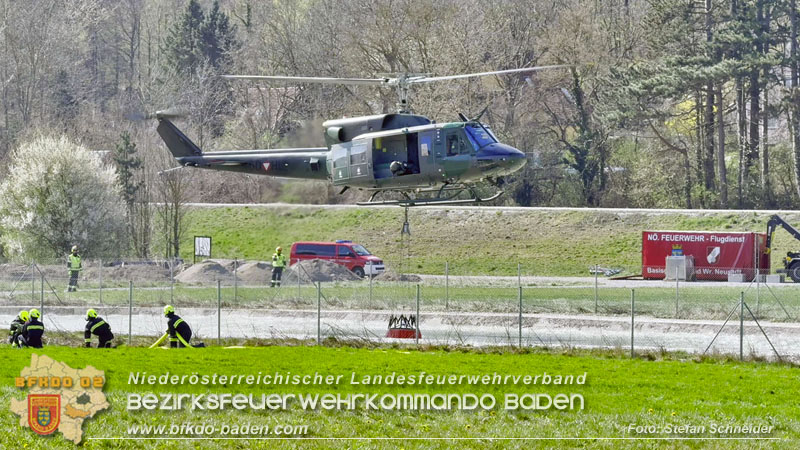 20250412_NÖ Waldbrand im Triestingtal Bzirk BADEN - Flugdienst Feuerwehr - Bundesheer und Polizei probt den Ernstfall 20250412_NÖ Waldbrand im Triestingtal Bzirk BADEN - Flugdienst Feuerwehr - Bundesheer und Polizei probt den Ernstfall