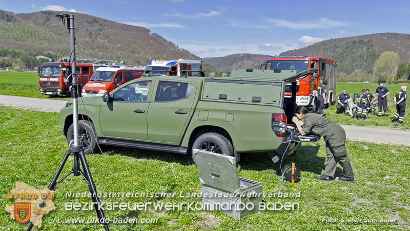 20250412_NÖ Waldbrand im Triestingtal Bzirk BADEN - Flugdienst Feuerwehr - Bundesheer und Polizei probt den Ernstfall 20250412_NÖ Waldbrand im Triestingtal Bzirk BADEN - Flugdienst Feuerwehr - Bundesheer und Polizei probt den Ernstfall