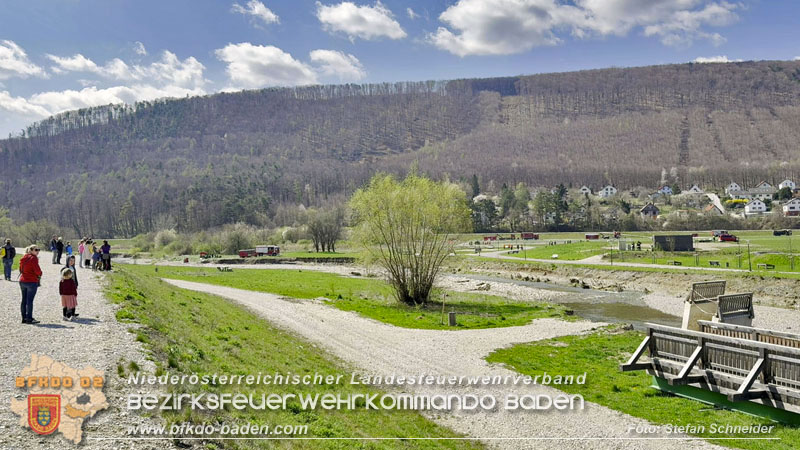 20250412_NÖ Waldbrand im Triestingtal Bzirk BADEN - Flugdienst Feuerwehr - Bundesheer und Polizei probt den Ernstfall 20250412_NÖ Waldbrand im Triestingtal Bzirk BADEN - Flugdienst Feuerwehr - Bundesheer und Polizei probt den Ernstfall