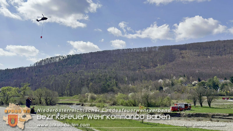 20250412_NÖ Waldbrand im Triestingtal Bzirk BADEN - Flugdienst Feuerwehr - Bundesheer und Polizei probt den Ernstfall 20250412_NÖ Waldbrand im Triestingtal Bzirk BADEN - Flugdienst Feuerwehr - Bundesheer und Polizei probt den Ernstfall