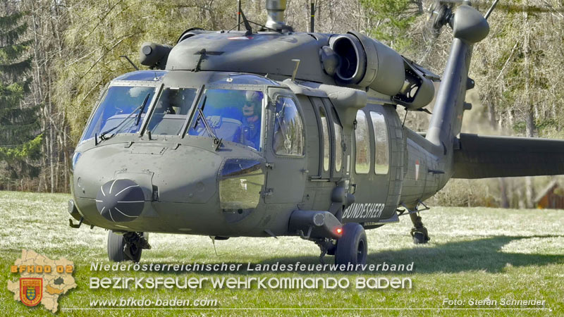 20250412_NÖ Waldbrand im Triestingtal Bzirk BADEN - Flugdienst Feuerwehr - Bundesheer und Polizei probt den Ernstfall 20250412_NÖ Waldbrand im Triestingtal Bzirk BADEN - Flugdienst Feuerwehr - Bundesheer und Polizei probt den Ernstfall