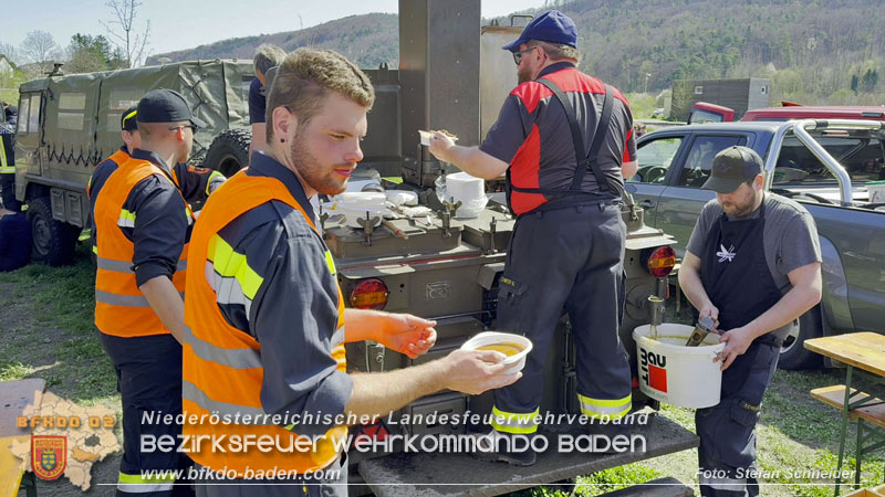 20250412_NÖ Waldbrand im Triestingtal Bzirk BADEN - Flugdienst Feuerwehr - Bundesheer und Polizei probt den Ernstfall 20250412_NÖ Waldbrand im Triestingtal Bzirk BADEN - Flugdienst Feuerwehr - Bundesheer und Polizei probt den Ernstfall