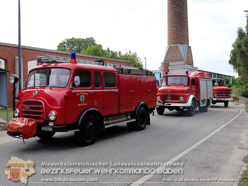 20250628_Feuerwehr-Oldtimerausfahrt vom Verein "Feuerwehrhistoriker in Niederösterreich"  Fahrt von Pottenstein nach Möllersdorf  Foto: ASB ÖA Markus Hackl FF Pottenstein