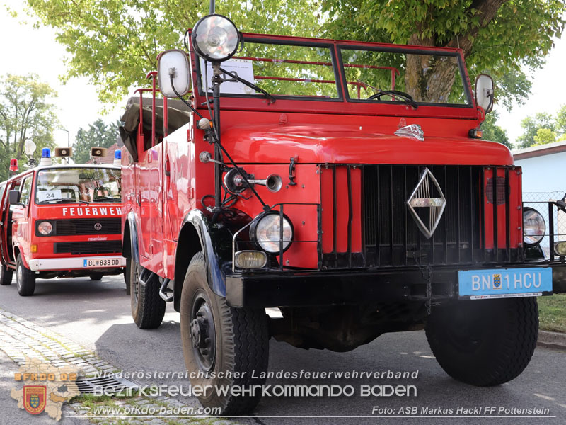 20250628_Feuerwehr-Oldtimerausfahrt vom Verein "Feuerwehrhistoriker in Niederösterreich"  Fahrt von Pottenstein nach Möllersdorf  Foto: ASB ÖA Markus Hackl FF Pottenstein