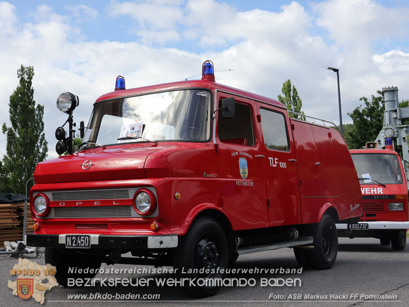 20250628_Feuerwehr-Oldtimerausfahrt vom Verein "Feuerwehrhistoriker in Niederösterreich"  Fahrt von Pottenstein nach Möllersdorf  Foto: ASB ÖA Markus Hackl FF Pottenstein