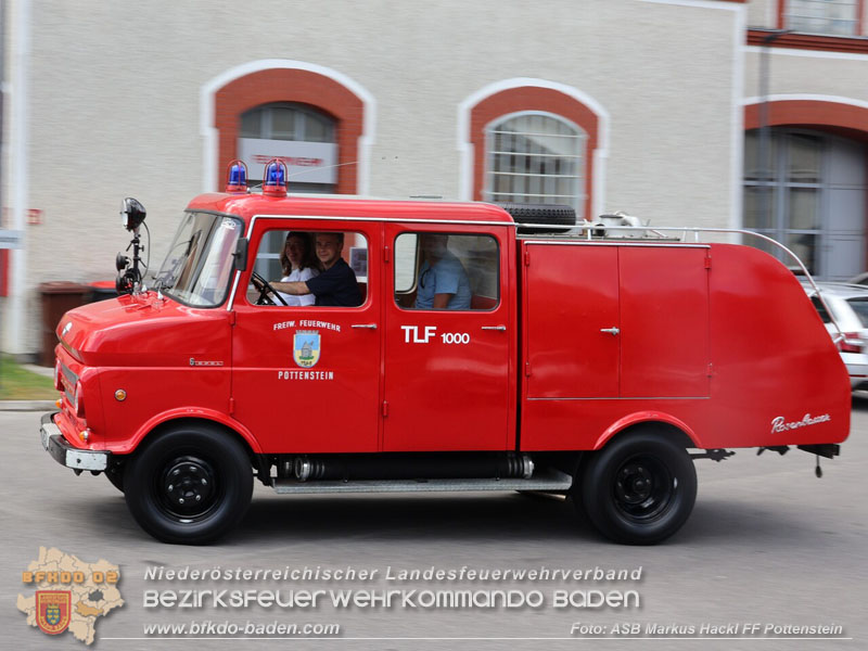 20250628_Feuerwehr-Oldtimerausfahrt vom Verein "Feuerwehrhistoriker in Niederösterreich"  Fahrt von Pottenstein nach Möllersdorf  Foto: ASB ÖA Markus Hackl FF Pottenstein