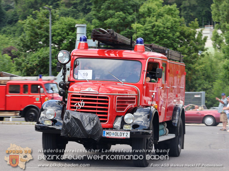20250628_Feuerwehr-Oldtimerausfahrt vom Verein "Feuerwehrhistoriker in Niederösterreich"  Fahrt von Pottenstein nach Möllersdorf  Foto: ASB ÖA Markus Hackl FF Pottenstein