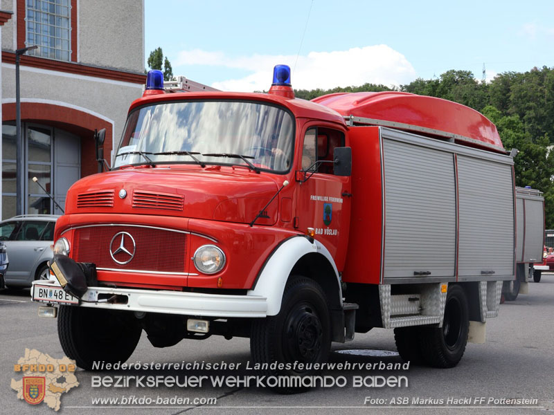 20250628_Feuerwehr-Oldtimerausfahrt vom Verein "Feuerwehrhistoriker in Niederösterreich"  Fahrt von Pottenstein nach Möllersdorf  Foto: ASB ÖA Markus Hackl FF Pottenstein