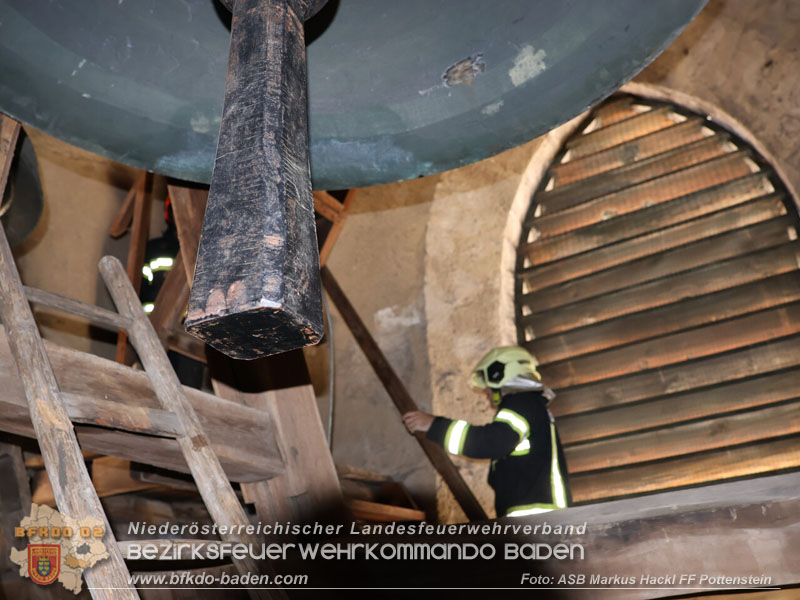20250705_Menschenrettungsübung  vom Kirchturm in Pottenstein   Foto: ASB Markus Hackl FF Pottenstein