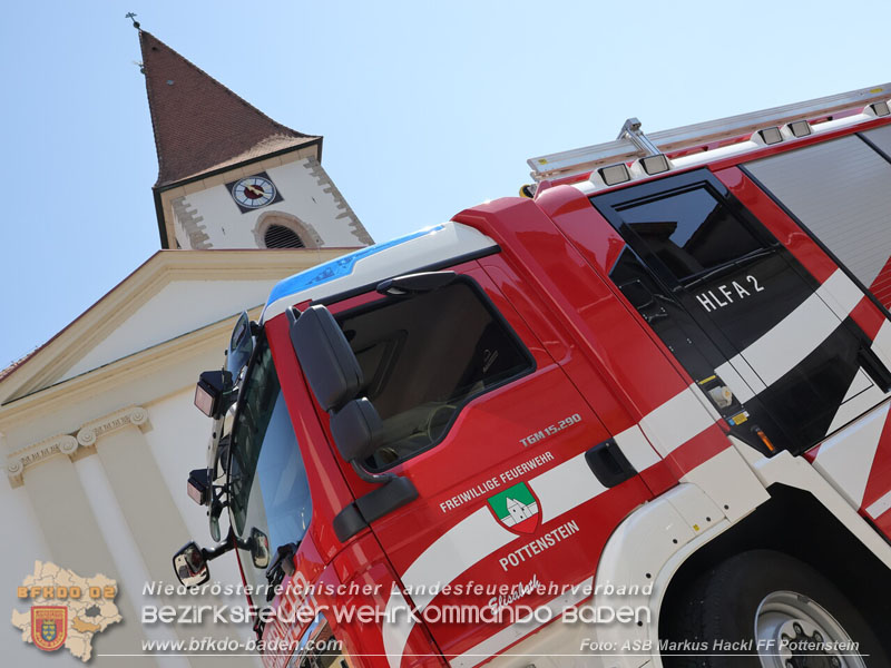 20250705_Menschenrettungsübung  vom Kirchturm in Pottenstein   Foto: ASB Markus Hackl FF Pottenstein