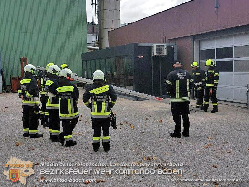 20251019_31 neue Feuerwehrmitglieder erfolgreich ausgebildet  Foto: Harald Staudinger