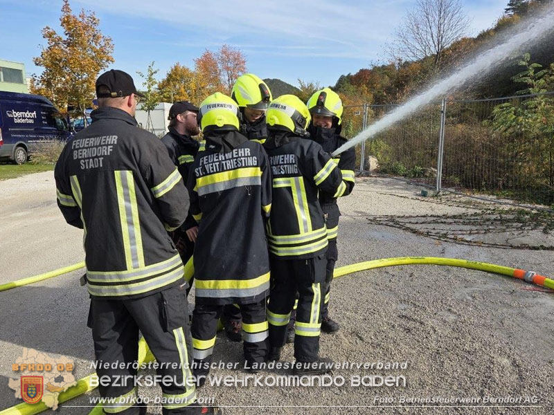 20251019_31 neue Feuerwehrmitglieder erfolgreich ausgebildet  Foto: Harald Staudinger