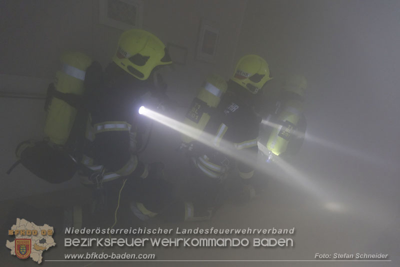 20251105_Einsatzkräfte trainierten den Ernstfall - Erfolgreiche Feuerwehrübung am Klinikstandort Baden Foto: Stefan Schneider 20251105_Einsatzkräfte trainierten den Ernstfall - Erfolgreiche Feuerwehrübung am Klinikstandort Baden Foto: Stefan Schneider