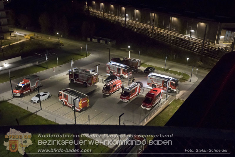 20251105_Einsatzkräfte trainierten den Ernstfall - Erfolgreiche Feuerwehrübung am Klinikstandort Baden Foto: Stefan Schneider 20251105_Einsatzkräfte trainierten den Ernstfall - Erfolgreiche Feuerwehrübung am Klinikstandort Baden Foto: Stefan Schneider