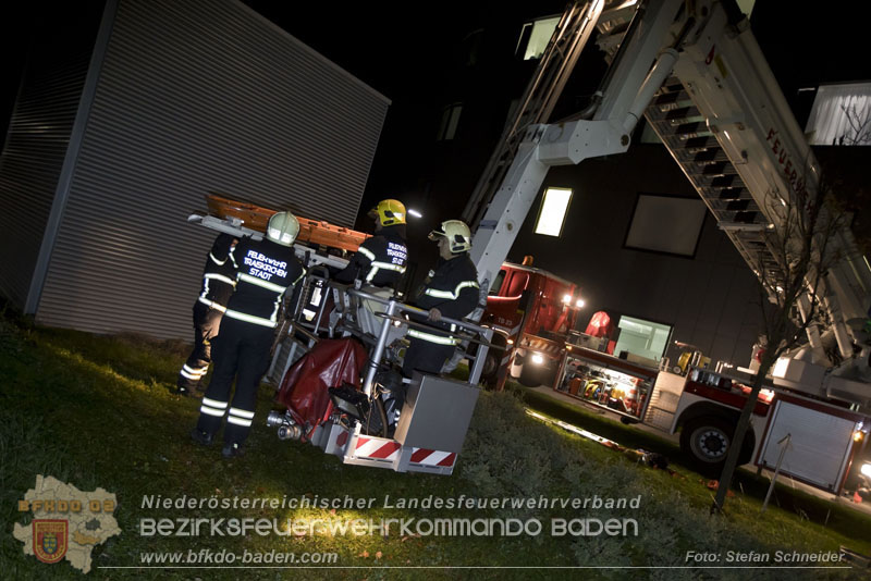 20251105_Einsatzkräfte trainierten den Ernstfall - Erfolgreiche Feuerwehrübung am Klinikstandort Baden Foto: Stefan Schneider 20251105_Einsatzkräfte trainierten den Ernstfall - Erfolgreiche Feuerwehrübung am Klinikstandort Baden Foto: Stefan Schneider