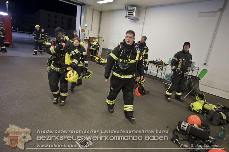 20251105_Einsatzkräfte trainierten den Ernstfall - Erfolgreiche Feuerwehrübung am Klinikstandort Baden Foto: Stefan Schneider 20251105_Einsatzkräfte trainierten den Ernstfall - Erfolgreiche Feuerwehrübung am Klinikstandort Baden Foto: Stefan Schneider