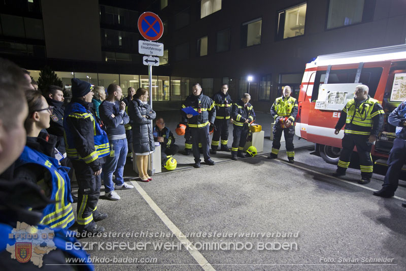 20251105_Einsatzkräfte trainierten den Ernstfall - Erfolgreiche Feuerwehrübung am Klinikstandort Baden Foto: Stefan Schneider 20251105_Einsatzkräfte trainierten den Ernstfall - Erfolgreiche Feuerwehrübung am Klinikstandort Baden Foto: Stefan Schneider
