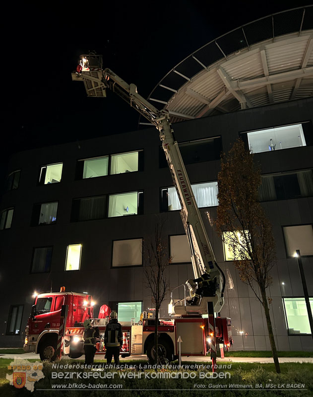 20251105_Einsatzkräfte trainierten den Ernstfall - Erfolgreiche Feuerwehrübung am Klinikstandort Baden Foto: Landesklinikum Baden-Mödling