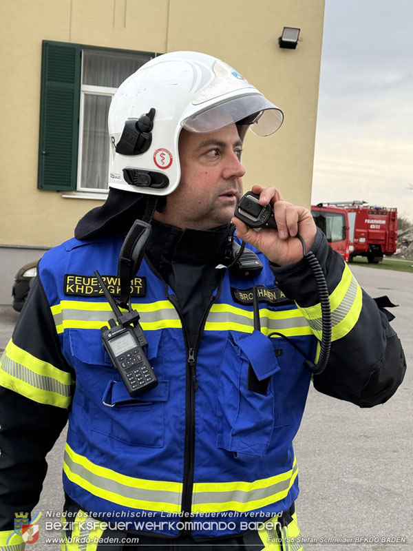 20251122_1. ZUG der 2. KHD Bereitschaft uebt am Gelaende des Tritolwerk  Foto: S5 Stefan Schneider BFKDO BADEN