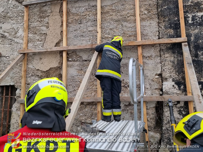20251122_1. ZUG der 2. KHD Bereitschaft uebt am Gelaende des Tritolwerk Foto: ASB Peter Kuehnel FF Guenselsdorf 20251122_1. ZUG der 2. KHD Bereitschaft uebt am Gelaende des Tritolwerk Foto: ASB Peter Kuehnel FF Guenselsdorf