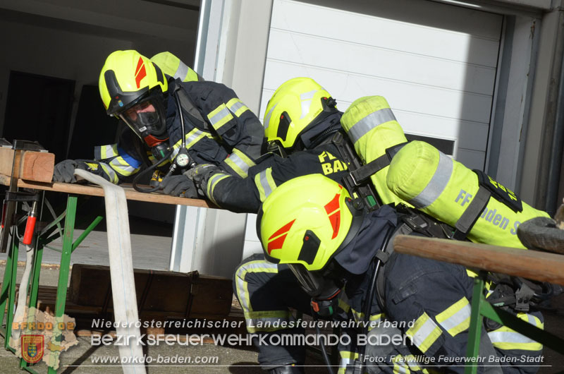 20250215_Bestandene Ausbildungsprüfung Atemschutz Foto: Freiwillige Feuerwehr Baden-Stadt 20250215_Bestandene Ausbildungsprüfung Atemschutz Foto: Freiwillige Feuerwehr Baden-Stadt