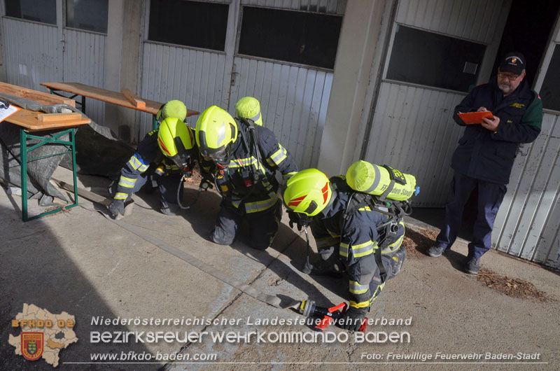 20250215_Bestandene Ausbildungsprüfung Atemschutz Foto: Freiwillige Feuerwehr Baden-Stadt 20250215_Bestandene Ausbildungsprüfung Atemschutz Foto: Freiwillige Feuerwehr Baden-Stadt